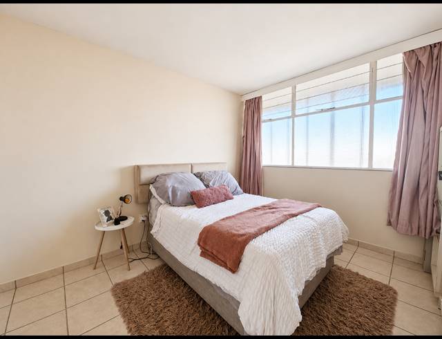 3 BEDROOM FLAT FOR SALE IN ARCON PARK